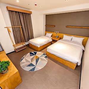 Zimmer mit zwei Einzelbetten